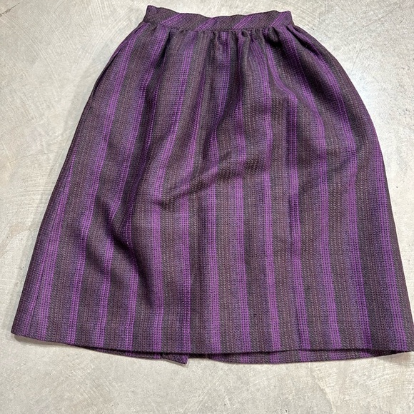 Purple Mixed Thread Skirt w Buttons Size 10 Petite Pure Virgin Wool/ Lined Skirt - Picture 9 of 10